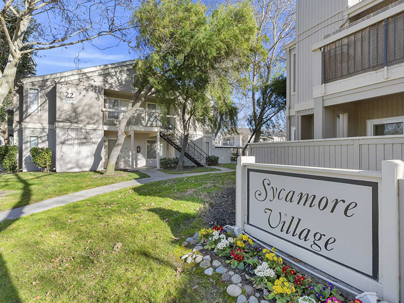 Sycamore Village Apartments in Tracy, CA