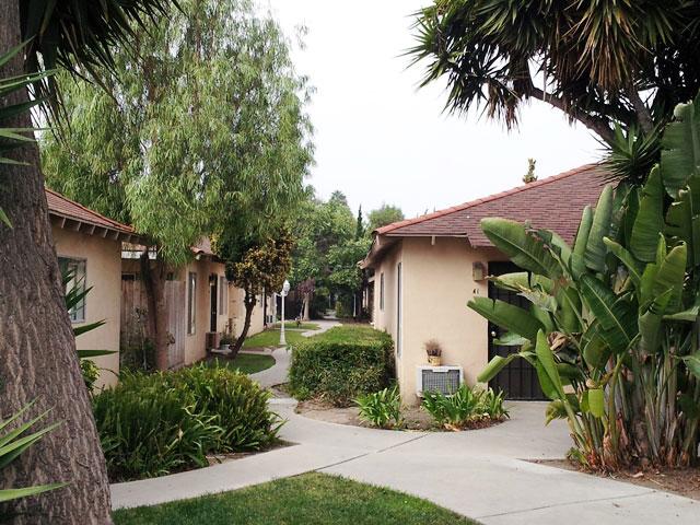 Anaheim Cottages Apartments in Anaheim, CA