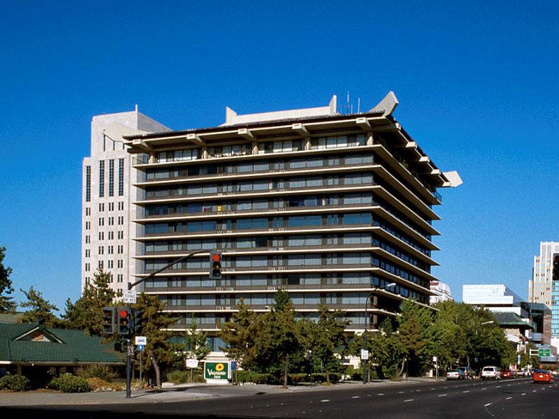 Imperial Tower Apartments in Sacramento, CA