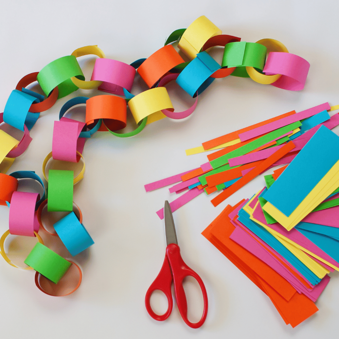 paper chain garland