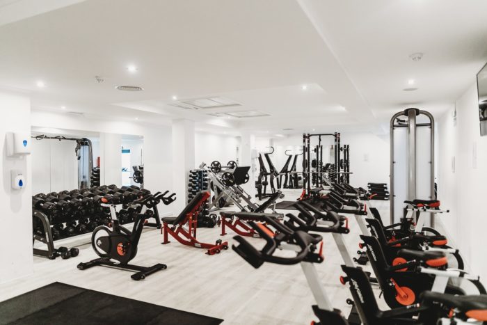 Benefit of living in a luxury apartment-A gym with better equipment.