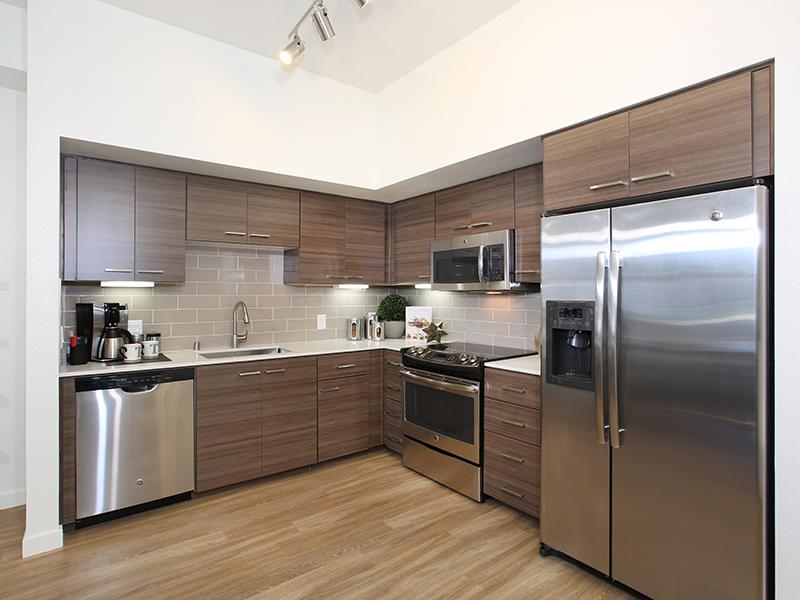 Kitchen | Tempo at Riverpark Apartments