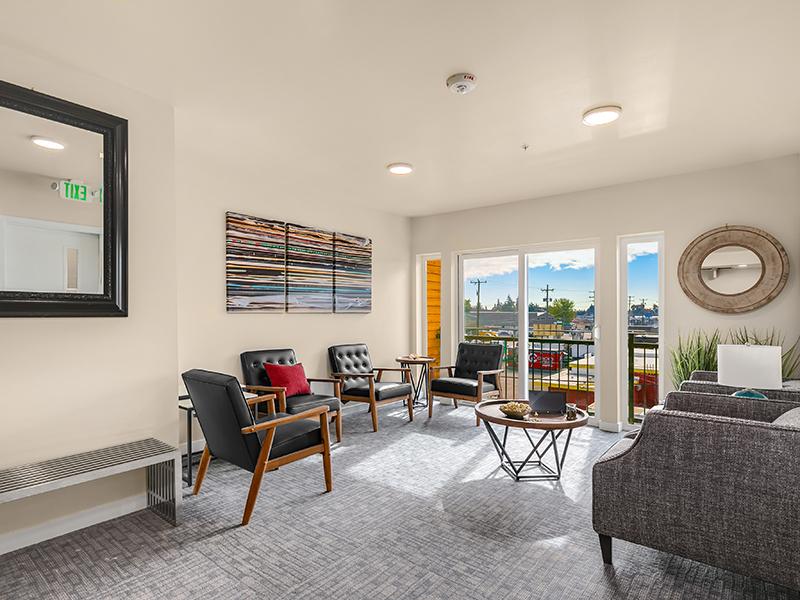 Resident Lounge | Cubix North Park in Seattle, WA