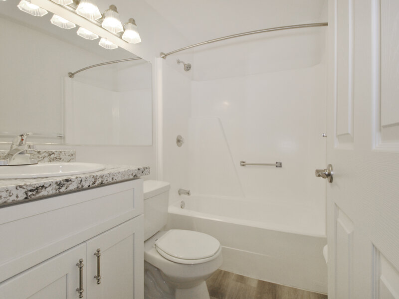 Bathroom | 1 Bedroom | Township Square Apartments in Saginaw, MI