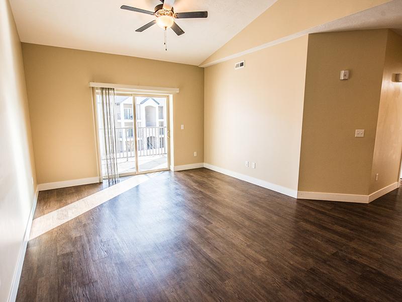 Living Room | The Cove at Overlake