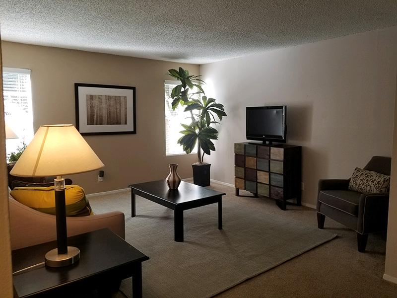 Living Room | Butterfield Trail Apartments