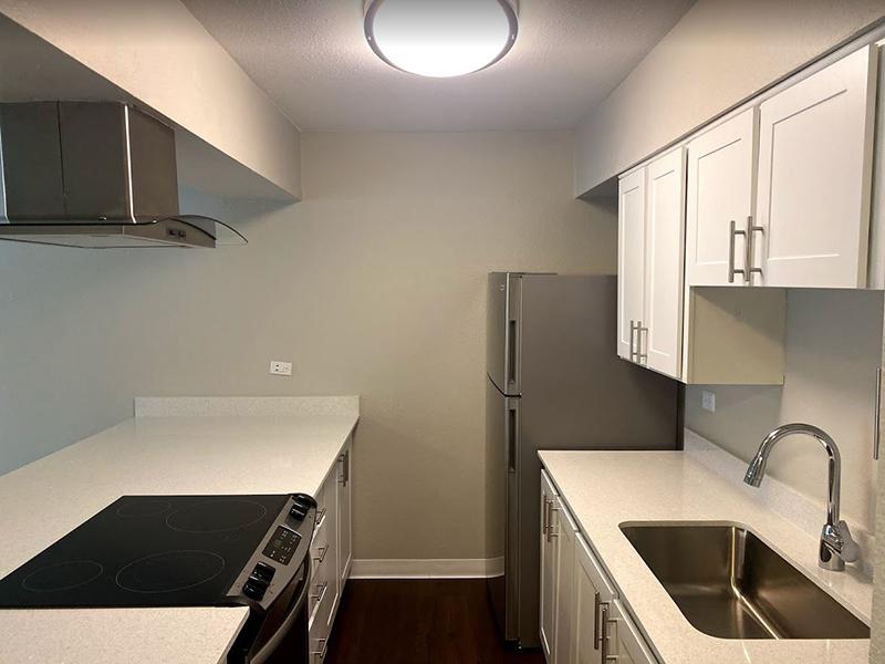 Fully Equipped Kitchen | Falcon Run Apartments in Englewood, CO