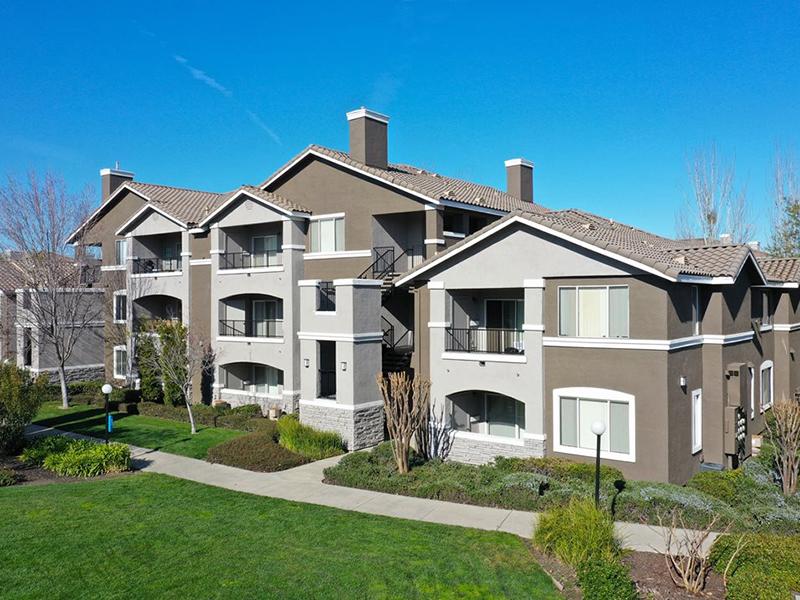  Apartment For Rent In Natomas 95835 with Modern Futniture