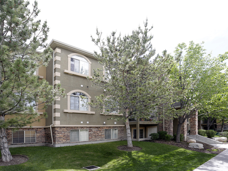 Building | Village at Rivers Edge