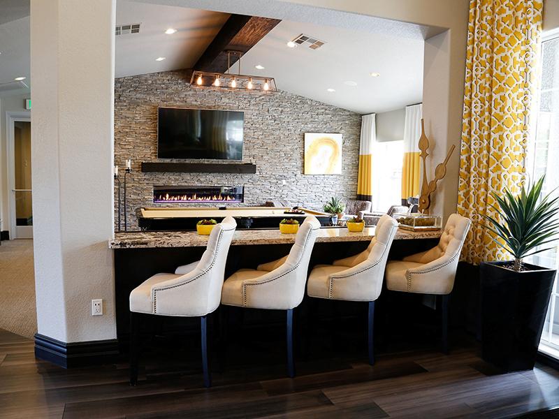 Lounge | High Rock 5300 Sparks Apartments