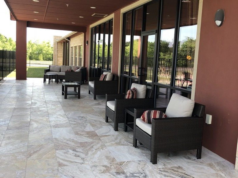 Seating | Woodlands of Denton Apartments