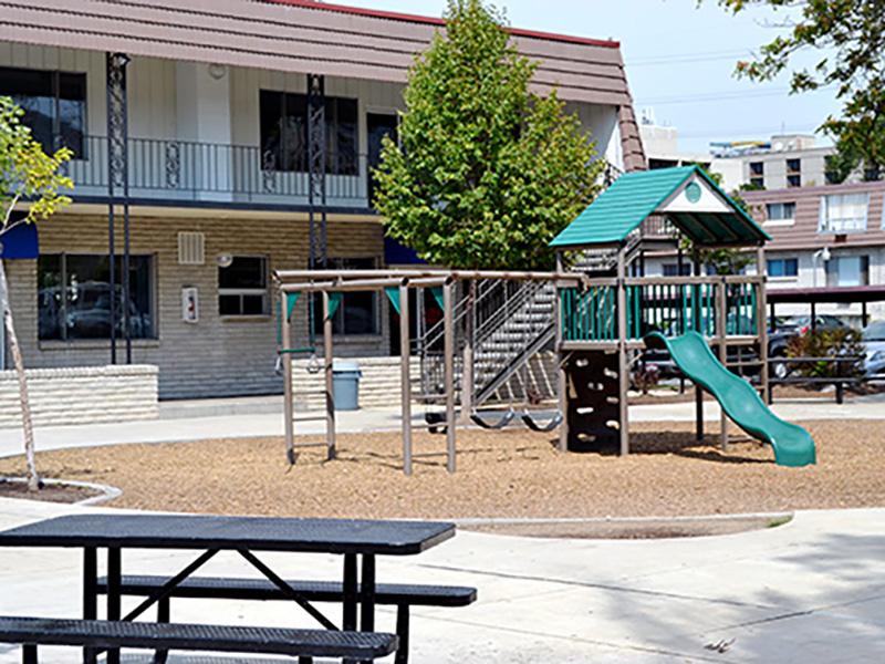 River Rock Apartments in Salt Lake City, UT 84111 Market Apartments