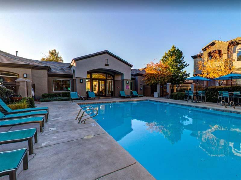 Pool | Broadstone Heights Apartments in Albuquerque, NM