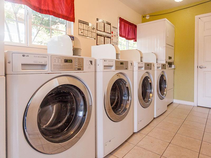 Laundry Facility - Sun Valley Apartments
