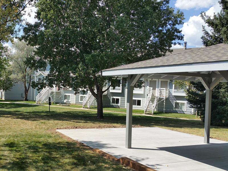 Picnic Area | Carefree Village Townhomes