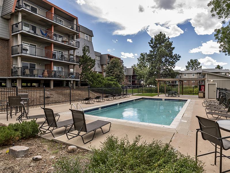Outdoor Community Swimming Pool | Cedar Run Apartments