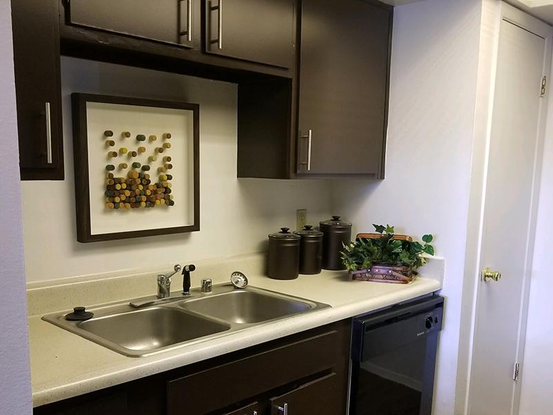 Fully Equipped Kitchen | Butterfield Trail Apartments