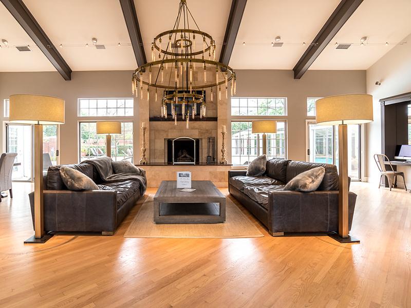 Clubhouse | The Arbors at Brookdale Apartments in Naperville,