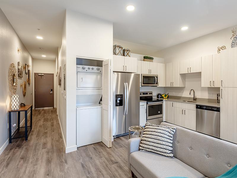 Kitchen | 1600 Hoyt