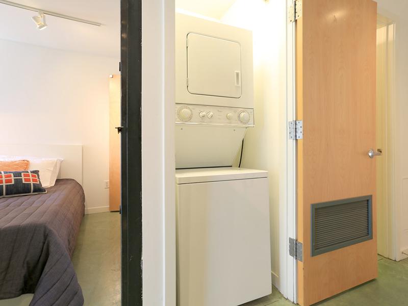 Washer & Dryer | Glasdore Lofts Apartments in San Francisco, CA
