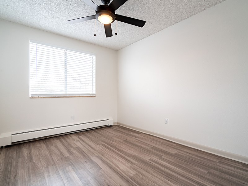 Bedroom | The Postmark at Littleton