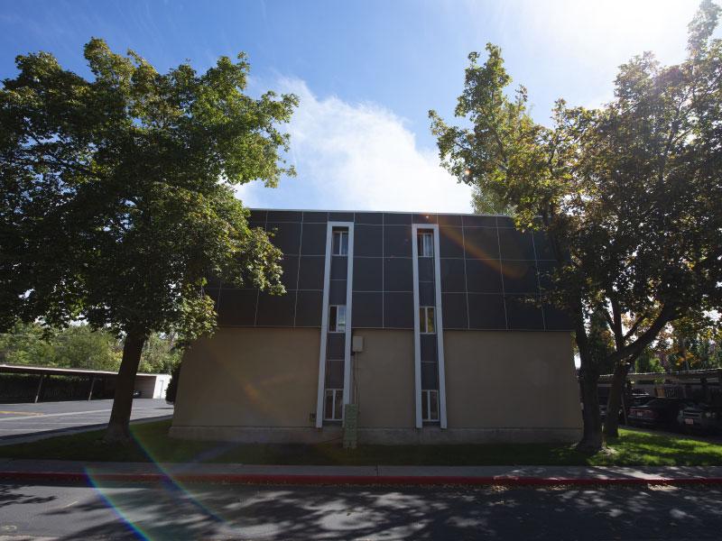 Bulding Exterior With Landscape | Holladay on Ninth Apartments