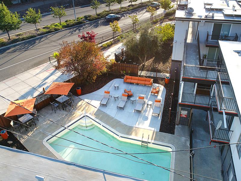Swimming Pool | Solis Garden Apartments