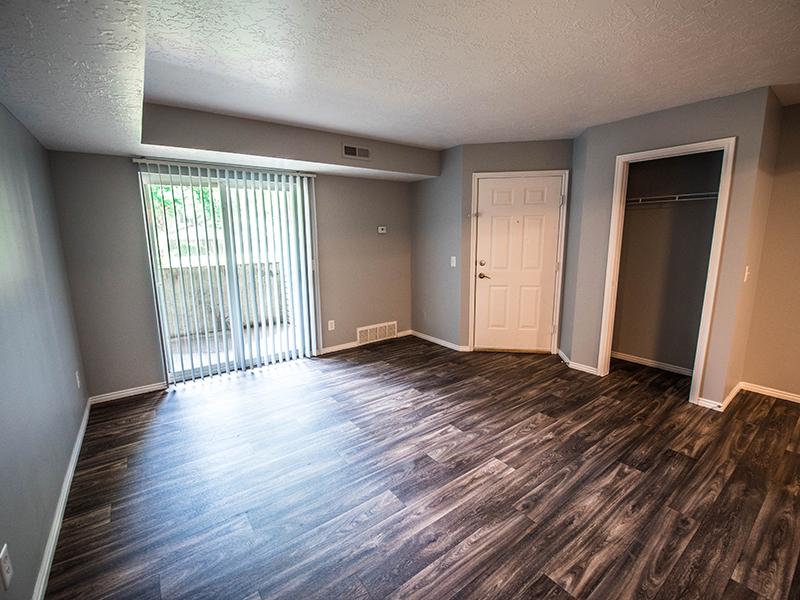 Front Room | Hidden Cove Apartments