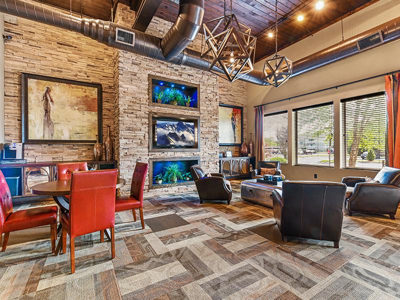 Clubhouse Lounge | Township Square Apartments in Saginaw, MI