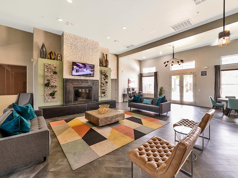 Clubhouse | Town Center Apartments