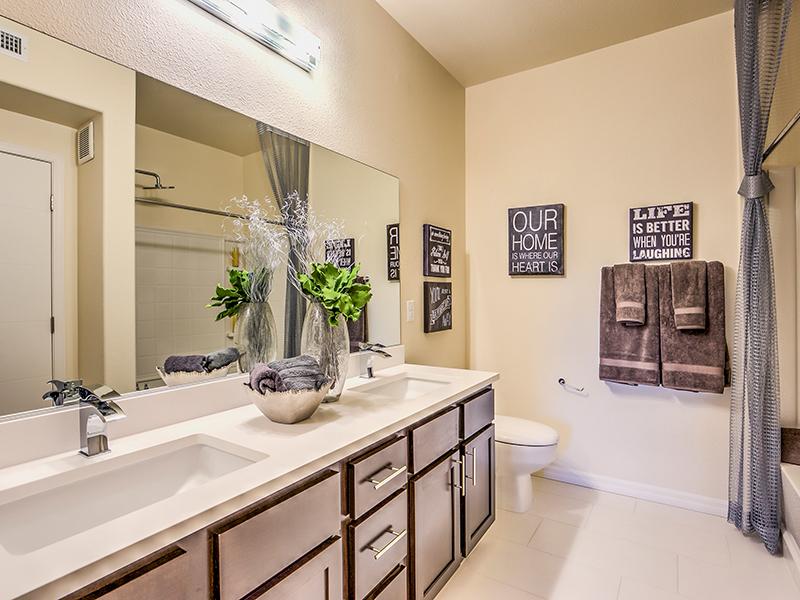 Lyric Apartments in Las Vegas, NV 89183 | Market Apartments