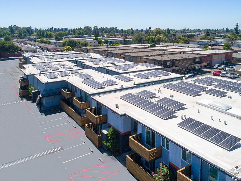 Exterior | Solstice Apartments