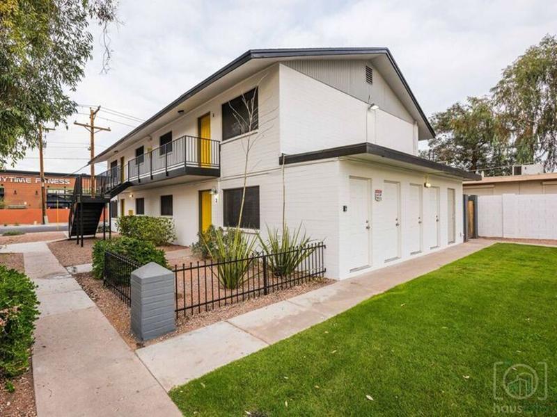 Fairmount Villas Apartments in Phoenix, AZ