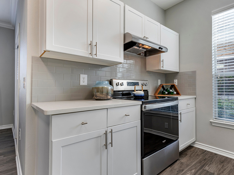 Kitchen | Piedmont at Ivy Meadows Apartments in Charlotte, NC