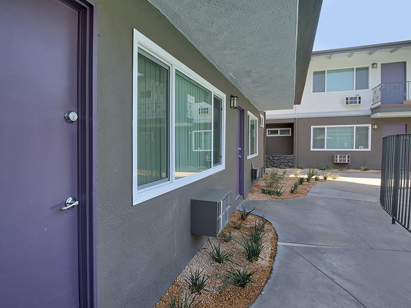 Exterior | Luxe at Burbank