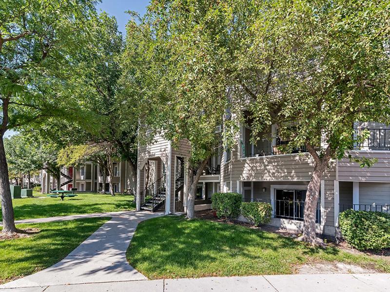 Building Exterior | Seasons at Pebble Creek