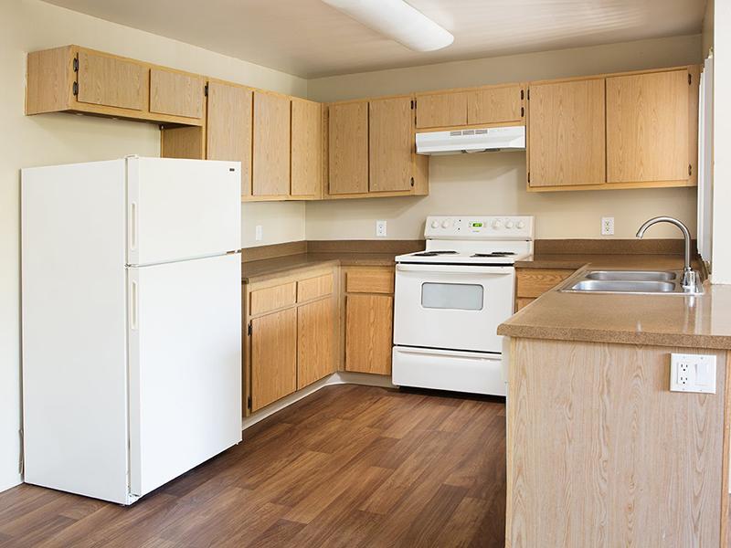 Fully Equipped Kitchen | The Ridge at San Diego