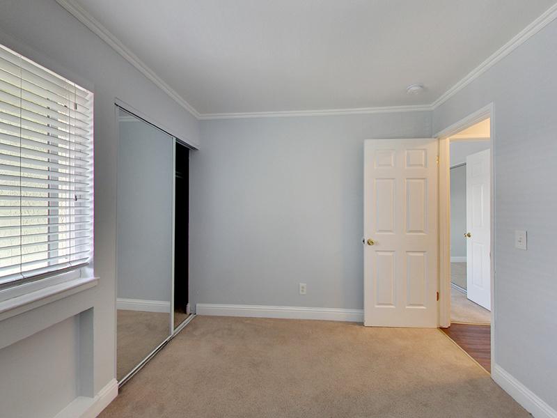 Hampshire Apartment's Interior