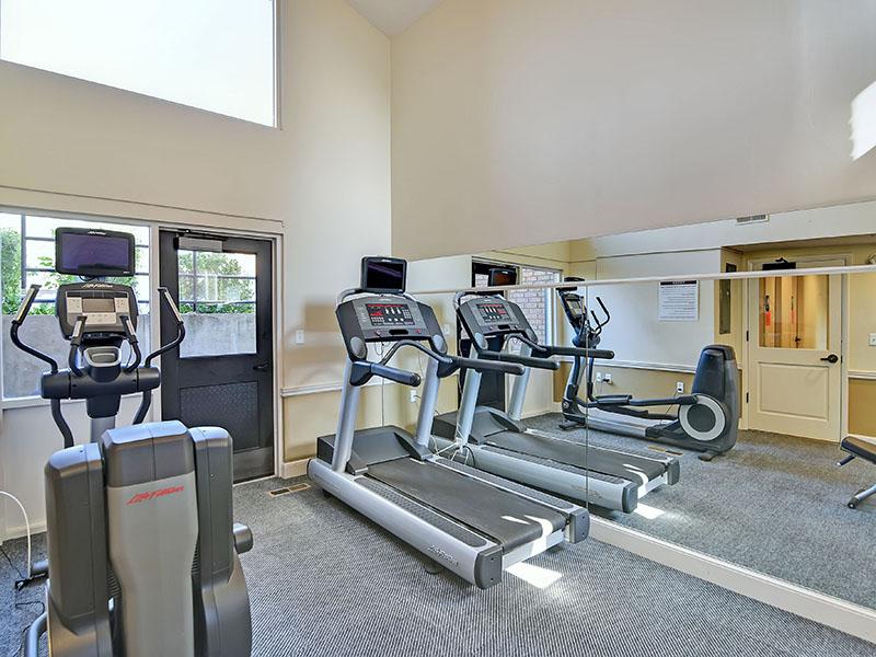 Fitness Center | Fox Creek Apartments