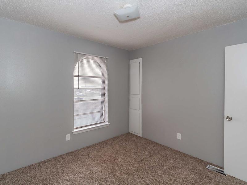 Room | Cedar Ridge Apartments in Amarillo, TX