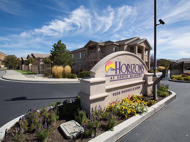 Horizons at South Meadows Apartments in Reno, NV 89521 Market Apartments