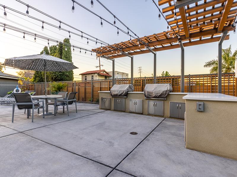 BBQ Areas | The Villas at Anaheim Apartments