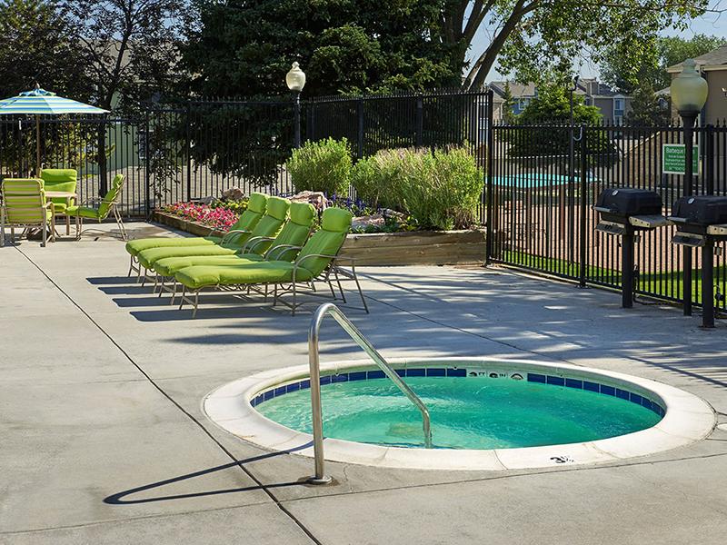 Alton Green Apartments in Denver, CO 80247 | Market Apartments