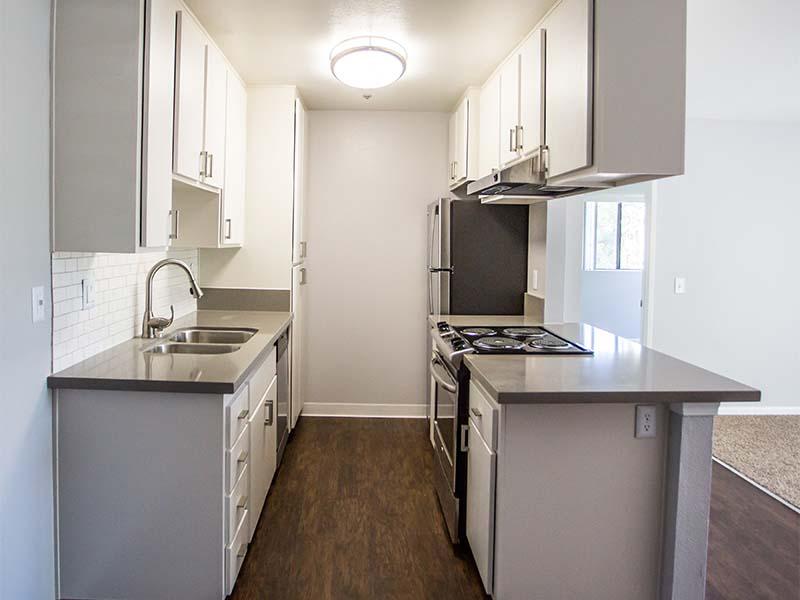 Kitchen | Hillside Terrace