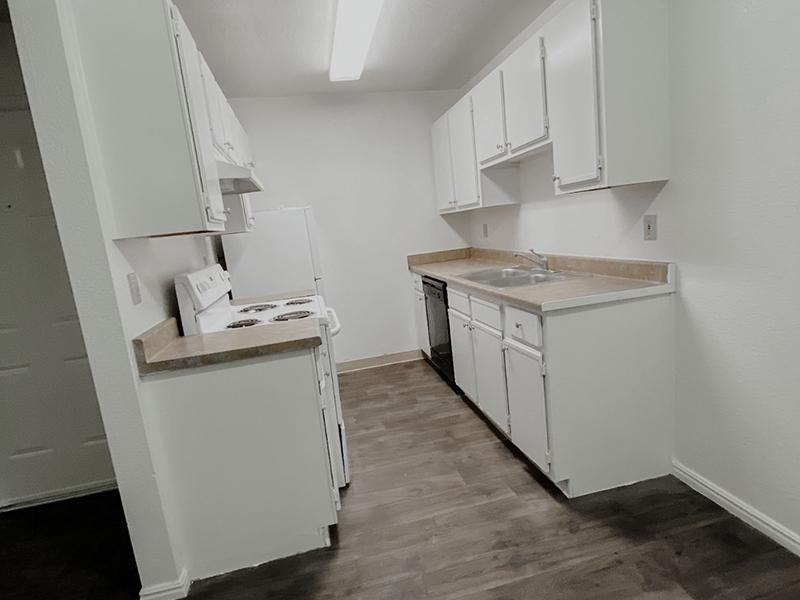 Fully Equipped Kitchen | North Pointe Apartments