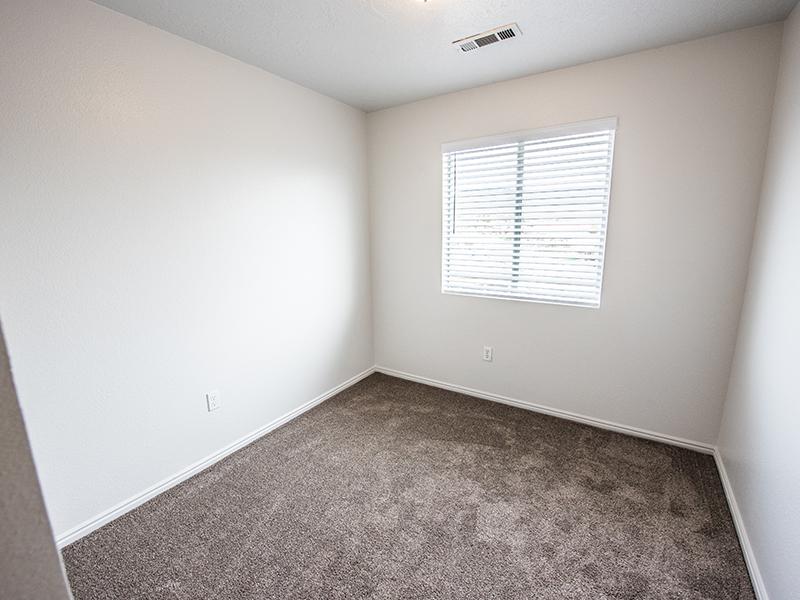 Room | Canyon Pointe Apartments
