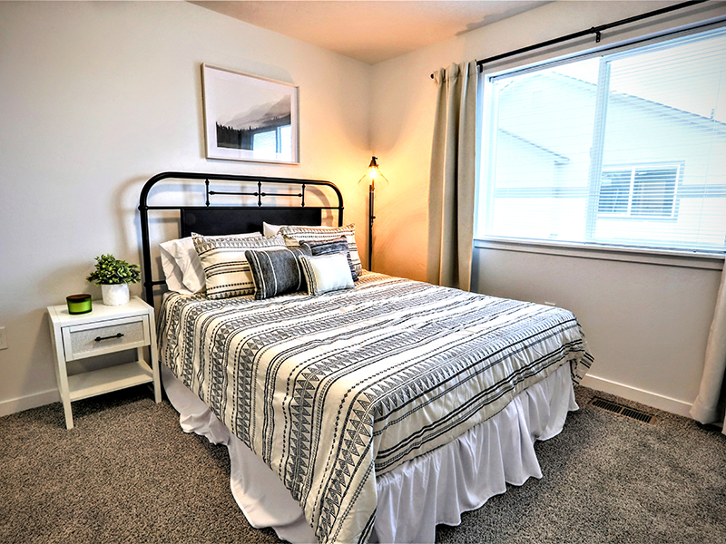 Large Bedroom | Amazon Falls Townhomes in Eagle, ID