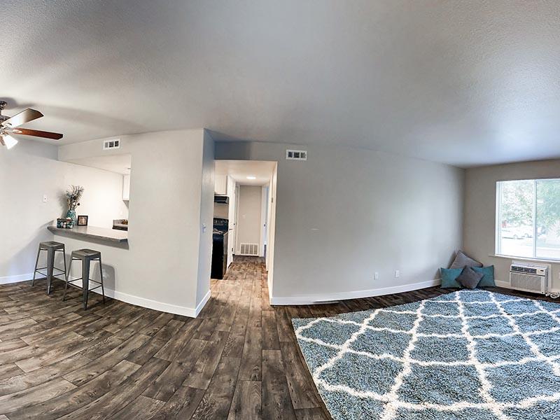 Front Room | Holladay on Ninth