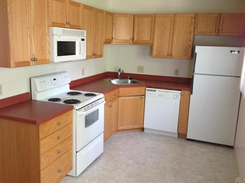 Kitchen | Helena Manor