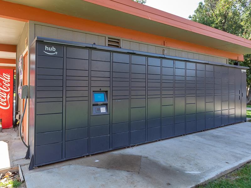 Amazon Lockers | Cedar Run Apartments